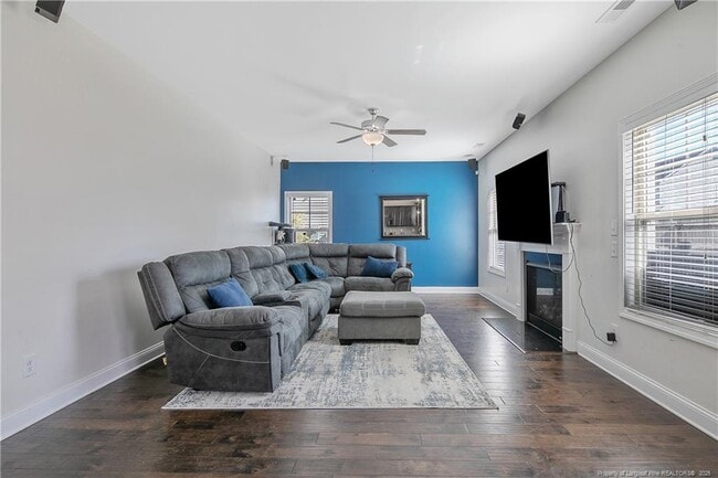 Building Photo - 688 Stonebriar Ave