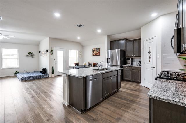 Building Photo - 1307 Colonial Bluff Ln
