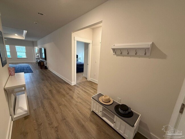 Building Photo - 5978 Forest Bay Ave