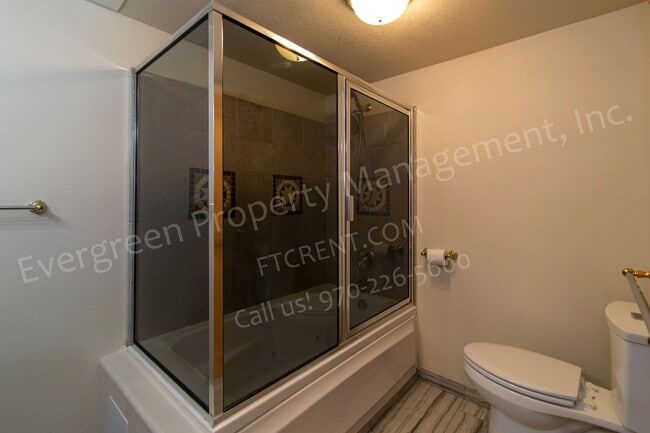 Building Photo - 2371 Turquoise St