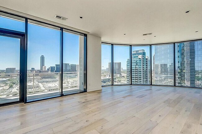 Building Photo - 1409 Post Oak Blvd