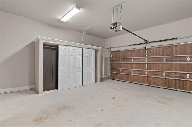 Building Photo - 2317 Chrystal Falls