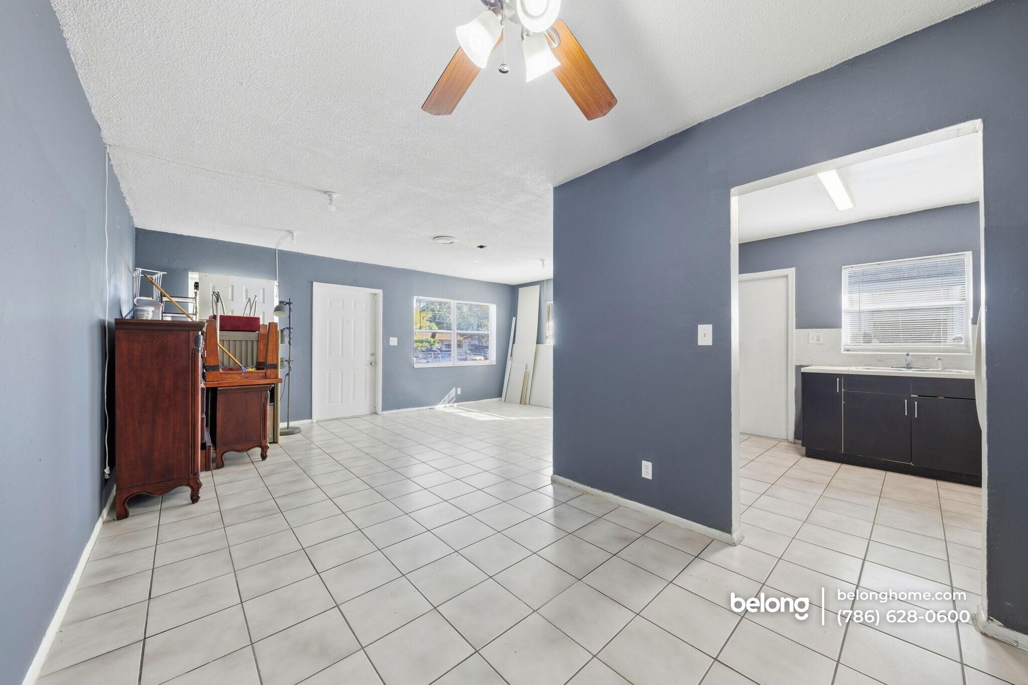 Building Photo - 1439 NW 8th Ave