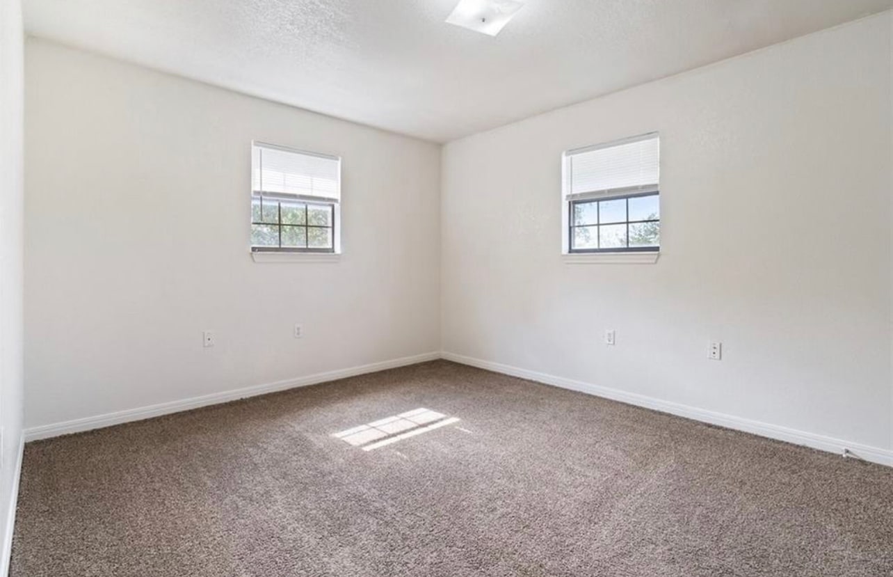 Building Photo - 317 N Katy Rd