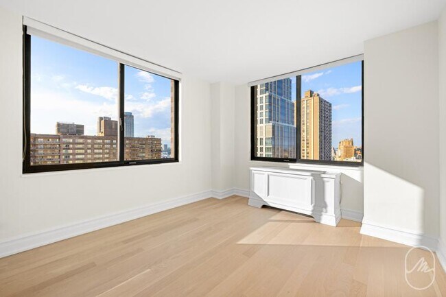 Building Photo - 2 bedroom in New York NY 10023