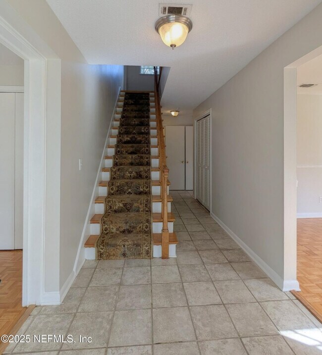 Building Photo - 5091 Somersby Rd