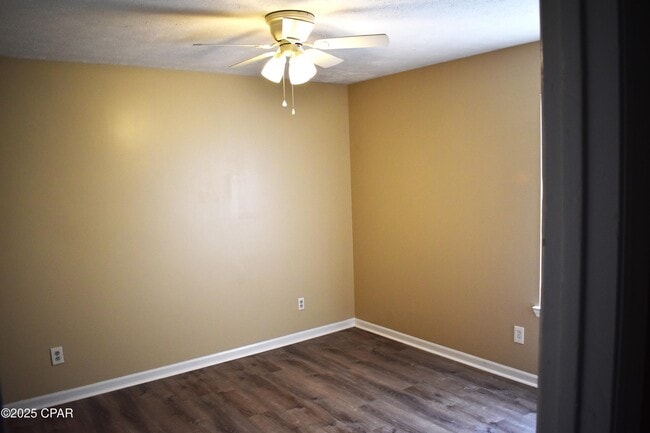 Building Photo - 3722 Burnham Way