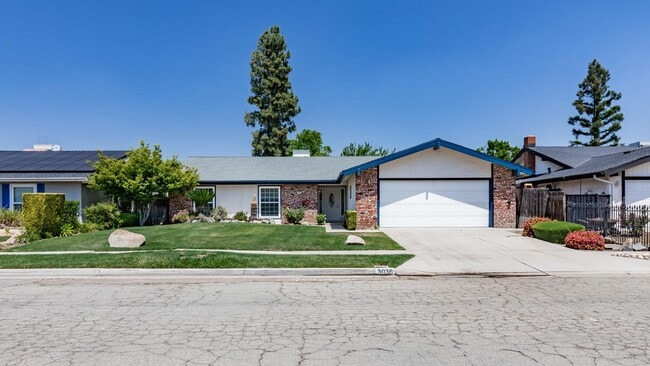 Primary Photo - Charming 3-Bedroom Home with Beautifully U...