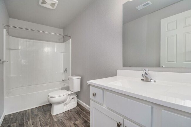 Building Photo - 10227 Pennridge Dr