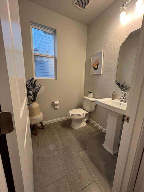 Building Photo - 107 Hornbill Dr