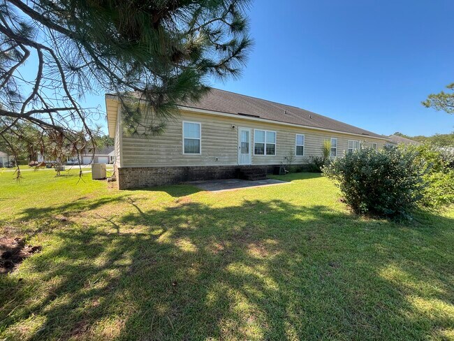 Building Photo - 119 Bull Bay Dr