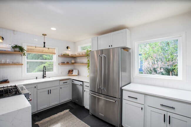 Main Floor - Kitchen - 6363 NE 31st Ave