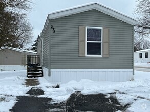 Building Photo - 2 bed/2 bath home