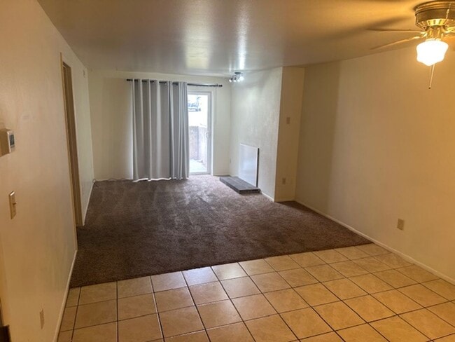 Building Photo - Meadow lane condo, South Ogden