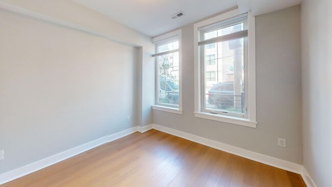 Building Photo - 3614 12th St NE