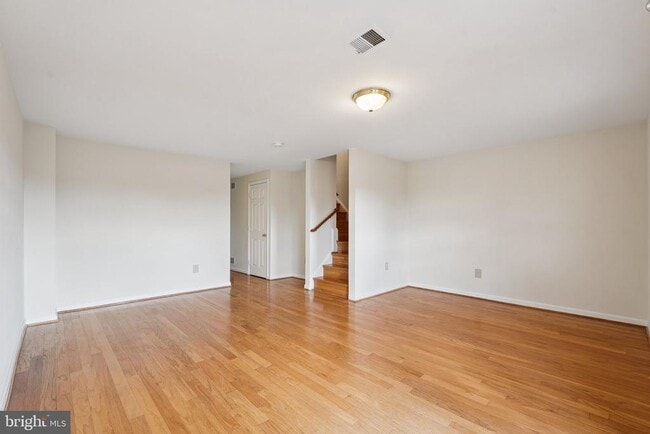 Building Photo - 43971 Kitts Hill Terrace