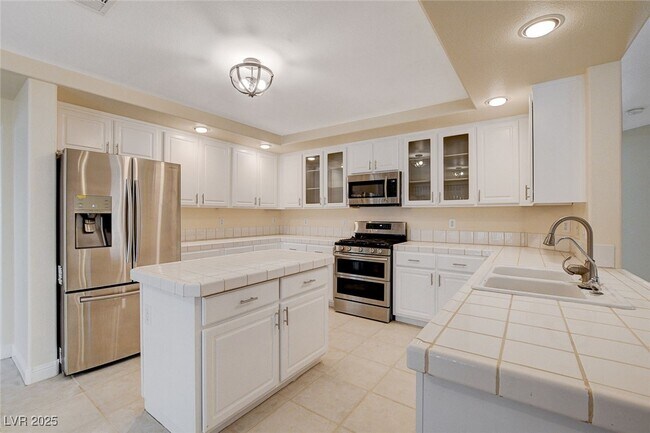 Building Photo - 432 Staghorn Pass Ave