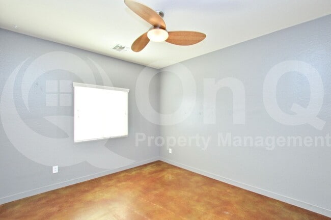 Building Photo - 4724 E Redfield Rd