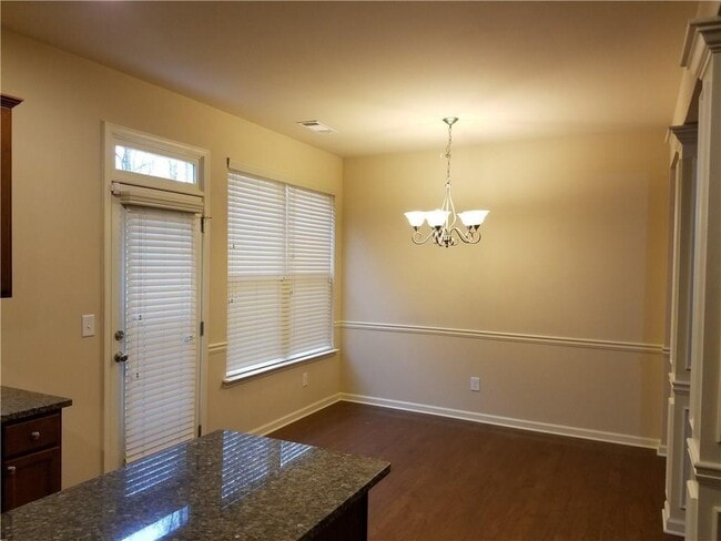 Building Photo - 3514 Brockenhurst Dr