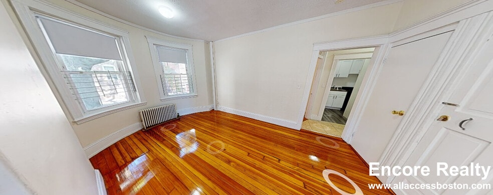 Building Photo - 128 Allston St