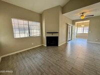 Building Photo - 930 N Mesa Dr