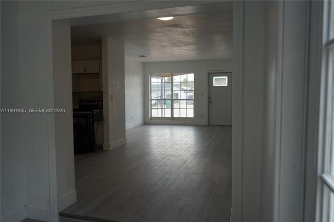 Building Photo - 12455 SW 185th Terrace