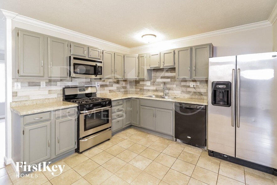 Building Photo - 958 Sheffield Dr