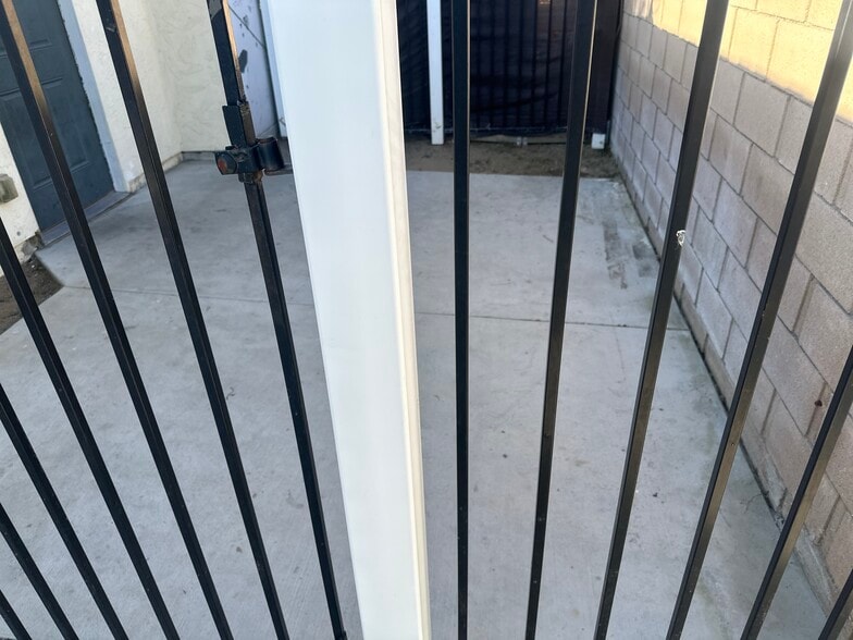 Building Photo - 17934 Fairfax St