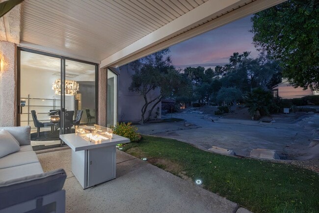 Building Photo - 3238 Brookfield Dr