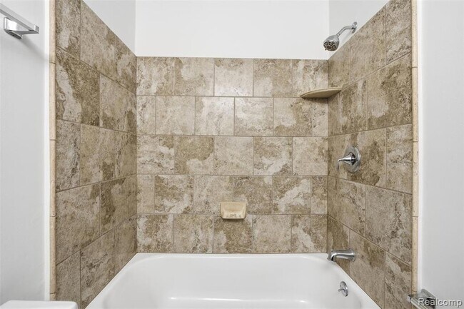 Building Photo - 8188 24 Mile Rd