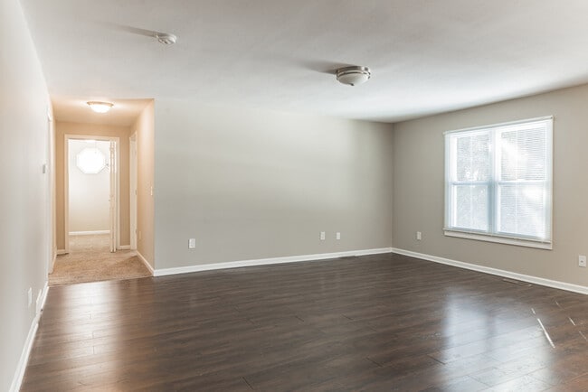 Building Photo - N1246 Walnut Rd