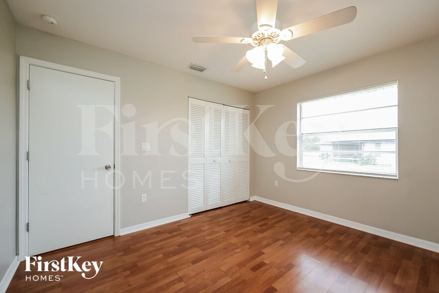 Building Photo - 23504 Avacado Ave