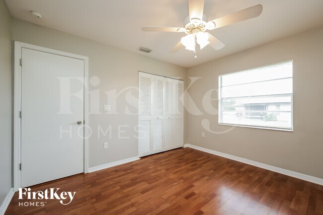 Building Photo - 23504 Avacado Ave