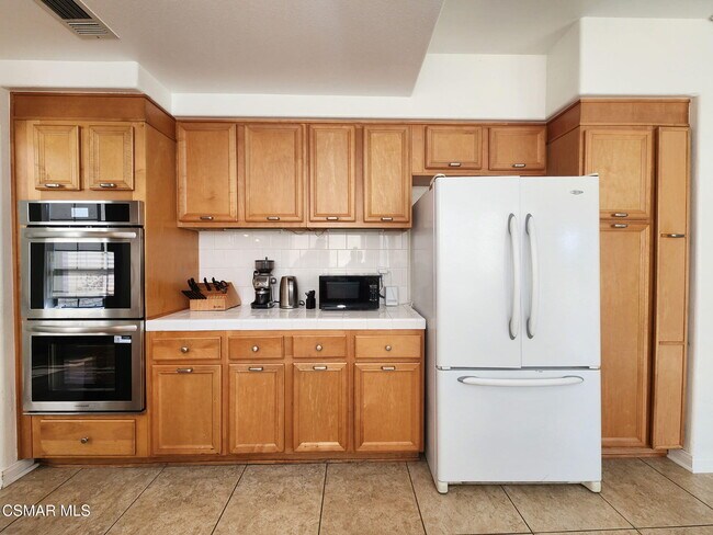 Building Photo - 4708 Via Cupertino