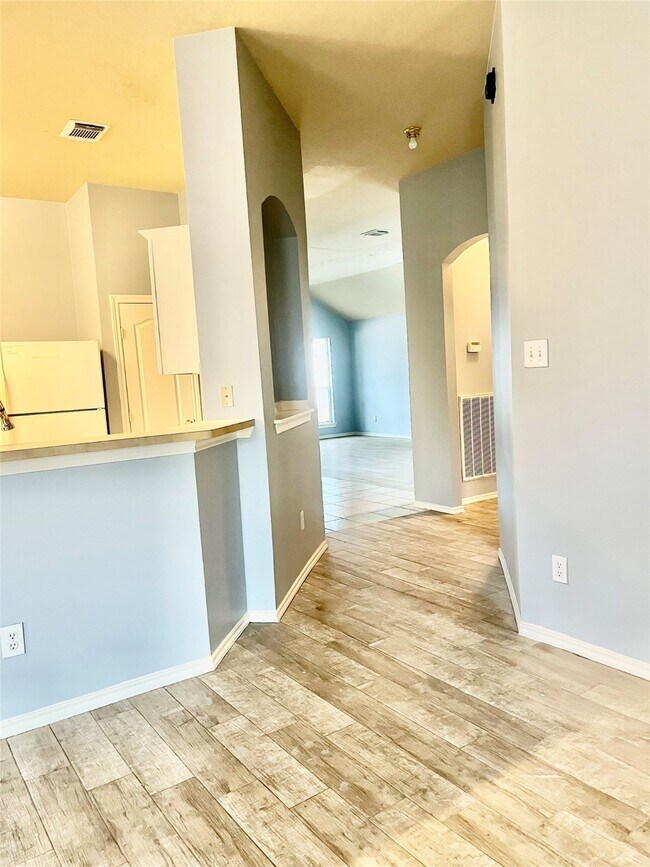 Building Photo - 20714 Cypress Green Ln