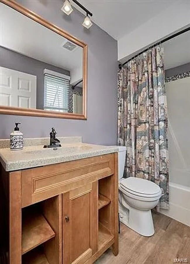 Building Photo - Coming Soon St Peters Area