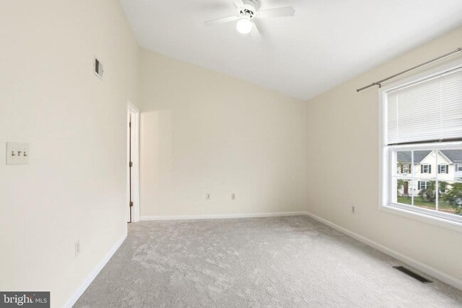 Building Photo - 541 Highland Towne Ln