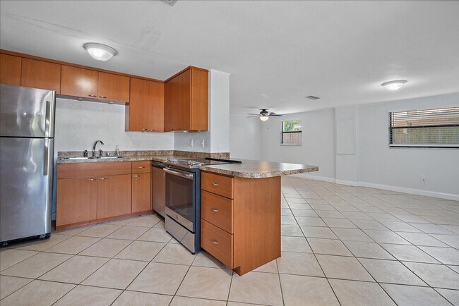 Building Photo - Annual Unfurnished Rental Available - 3 Be...