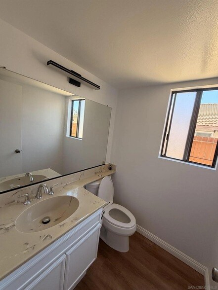Building Photo - 7538 Hawks Peak Way