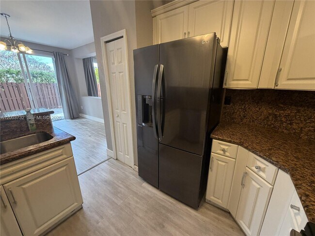 Building Photo - 16537 SW 78th Terrace