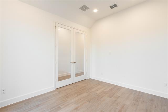 Building Photo - 2335 Butler Ave