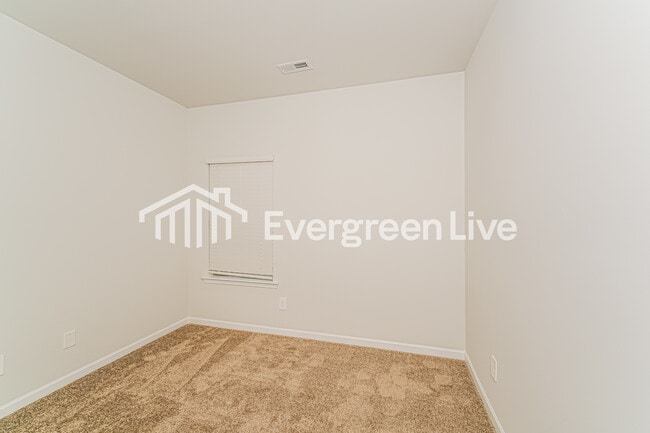 Building Photo - 150 Fenwick Pl