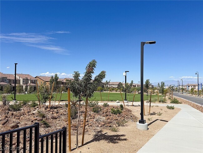 Building Photo - 3719 Via Allegro