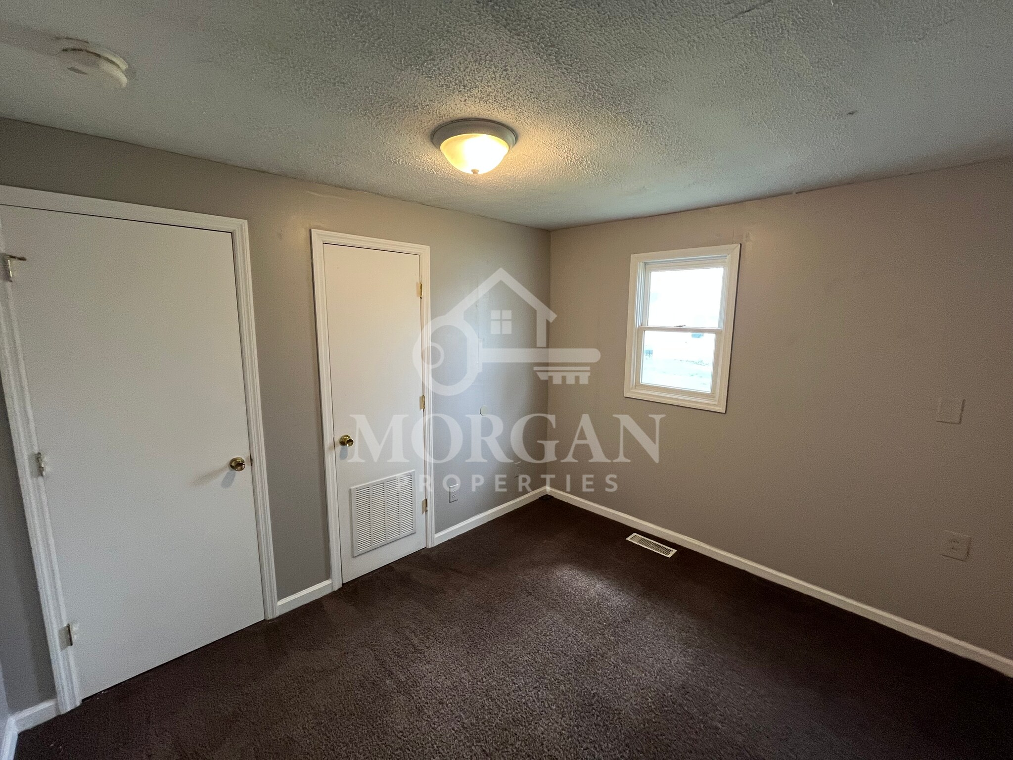 Building Photo - 4015 Haverhill Dr