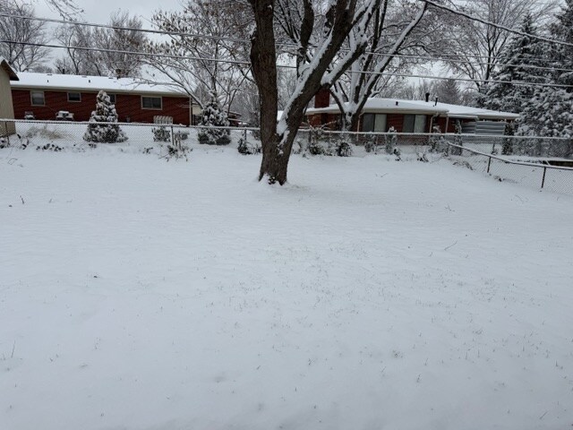 Building Photo - 813 Rockhill Ave