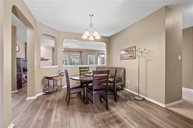 Building Photo - 15517 Staked Plains Loop