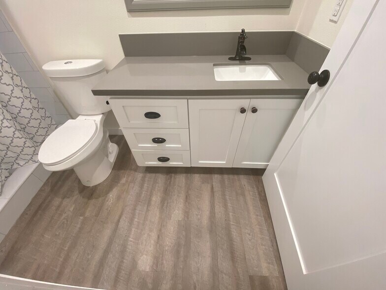 Bathroom - 1784 N 1st Ave