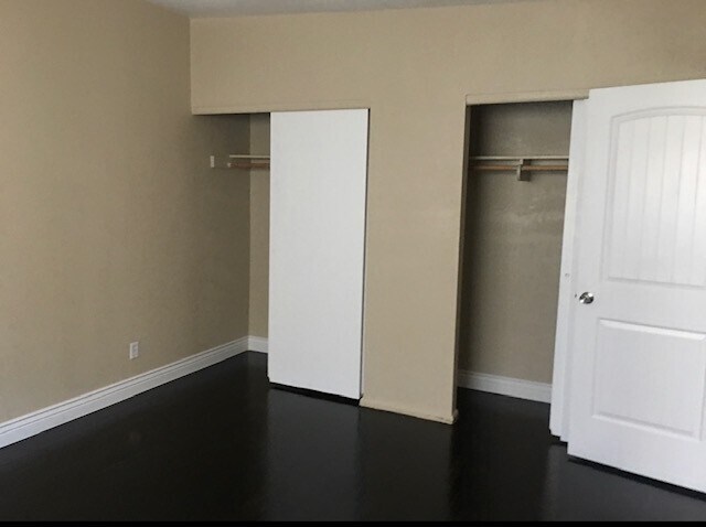 Building Photo - 3532 Valley Heights Dr