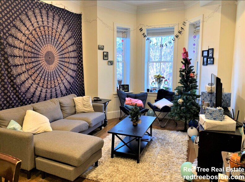 Building Photo - 1778 Commonwealth Ave