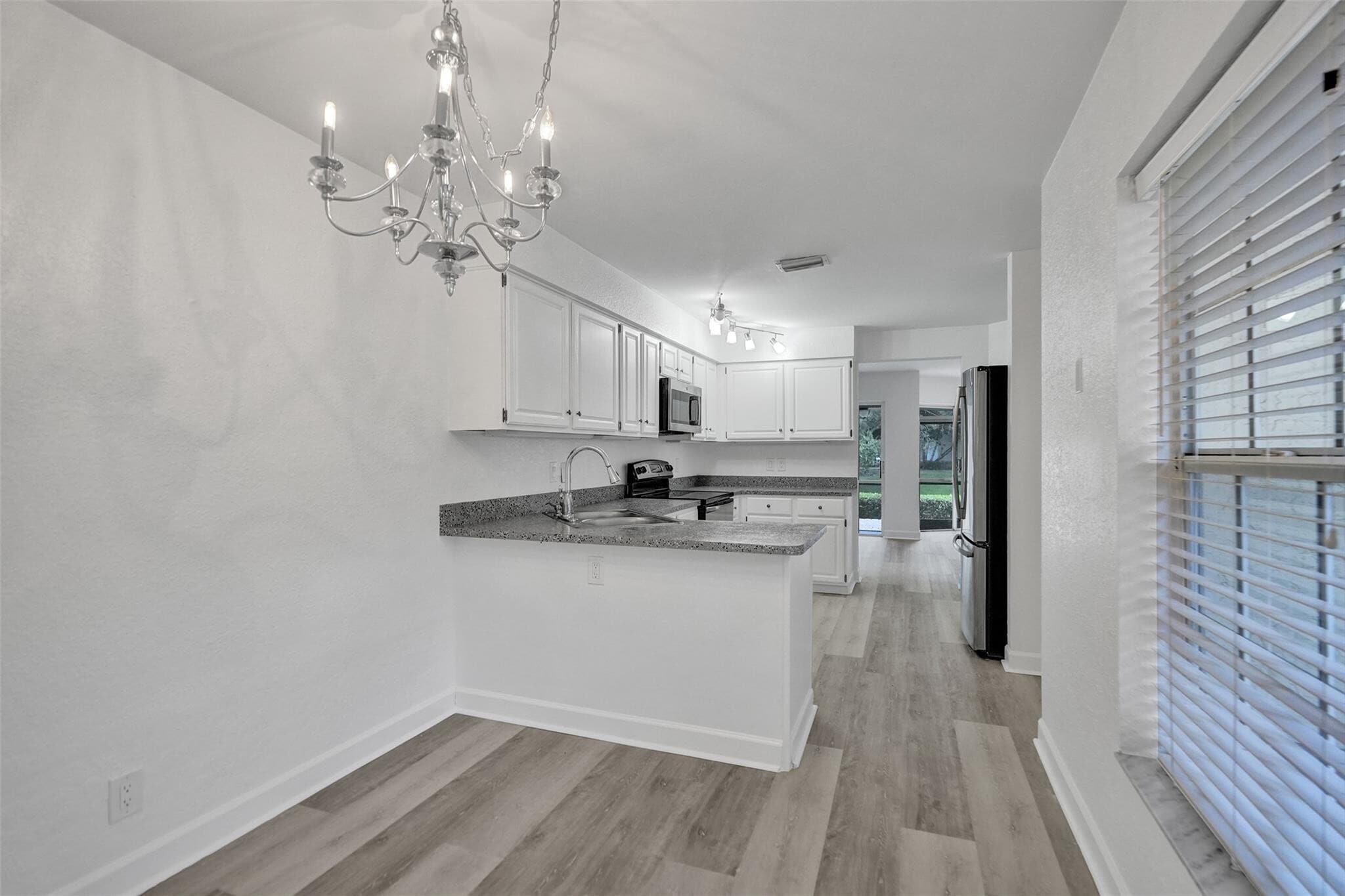 Building Photo - 11652 NW 19th Dr